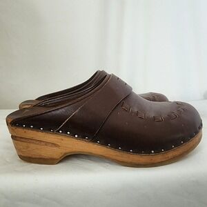 Bastad Toffeln Made in Sweden Brown Clogs Size 37